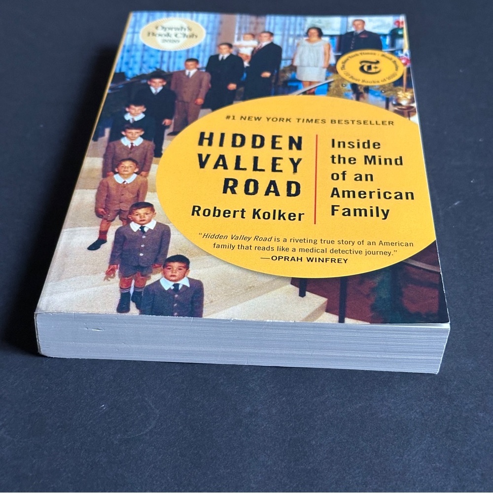 Hidden Valley Road by Robert Kolker | Non-fiction, Psychology | Paperback Book - Picture 4 of 9